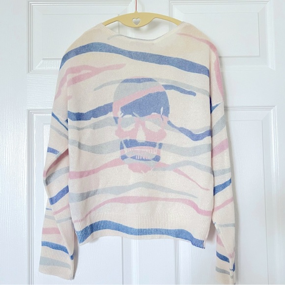 NWT SKULL CASHMERE Mara Tiger Stripe Print Cashmere Sweater Small - Picture 3 of 10